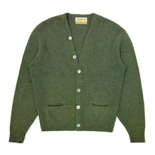 Load image into Gallery viewer, 1960’S JANTZEN MADE IN USA CROPPED MARLED GREEN SUEDE ACCENT WOOL CARDIGAN SWEATER LARGE
