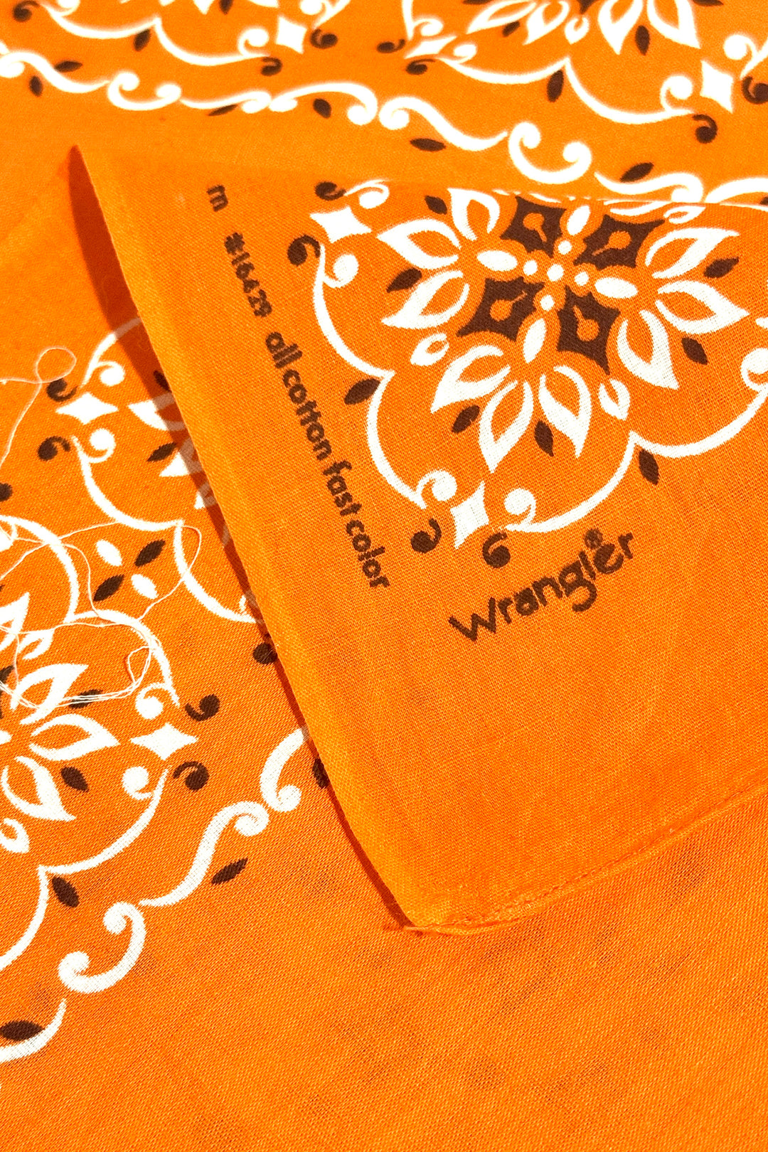 1970’S WRANGLER MADE IN USA SELVEDGE COLORFAST ORANGE PAISLEY BANDANA