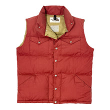 Load image into Gallery viewer, 1970’S THE NORTH FACE MADE IN USA SUN FADED DOWN PUFFER VEST LARGE
