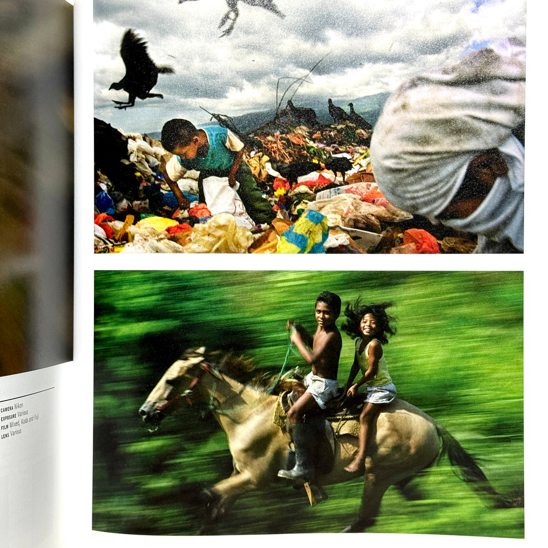 MOMENTS: THE PULITZER PRIZE WINNING PHOTOGRAPHS BOOK