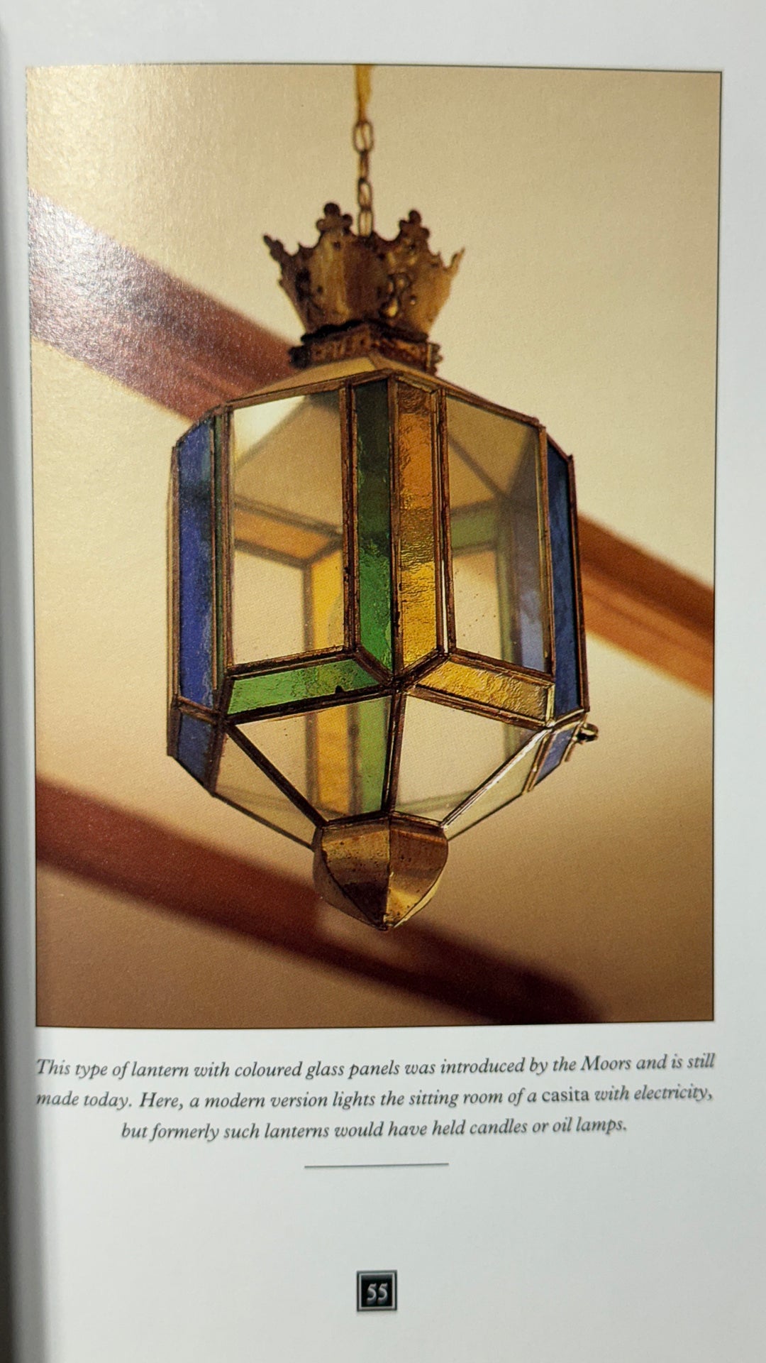 CASA: SOUTHERN SPANISH STYLE BOOK