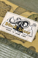 Load image into Gallery viewer, 1980’S BLACK SHEEP DUCK CAMO CROPPED HUNTING VEST MEDIUM
