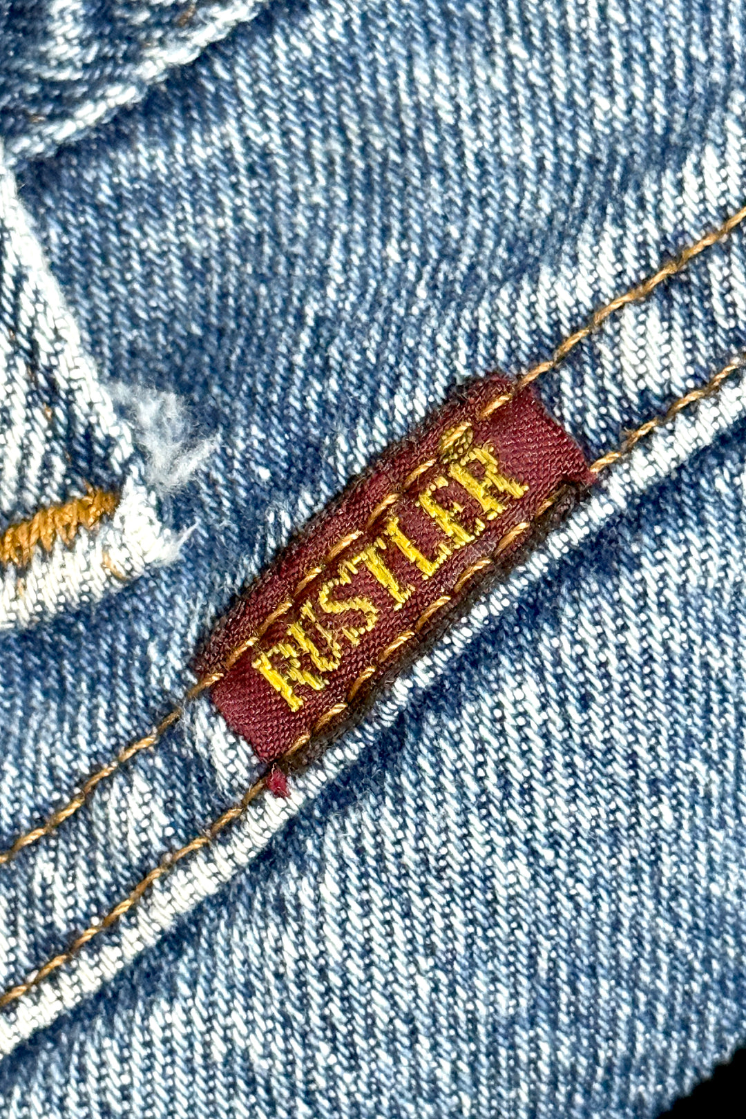 MASK X RUSTLER HAND CHAINSTITCHED WESTERN MADE IN USA THRASHED & FADED LIGHT WASH COWBOY CUT DENIM JEANS 34 X 30