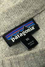 Load image into Gallery viewer, 2000’S PATAGONIA KNIT ORGANIC WOOL SWEATER X-SMALL
