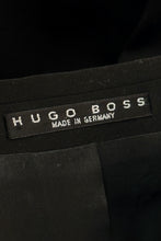 Cargar imagen en el visor de la galería, 1990’S HUGO BOSS MADE IN GERMANY SHAWL COLLAR TUXEDO SUIT JACKET BLAZER 42L
