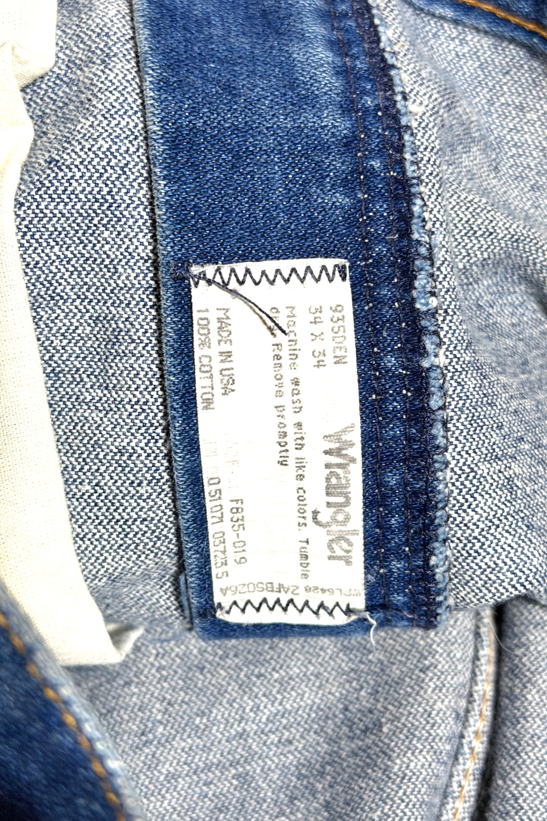 1970’S WRANGLER 935DEN MADE IN USA FADED DARK WASH WESTERN BOOTCUT DENIM JEANS 34 X 34