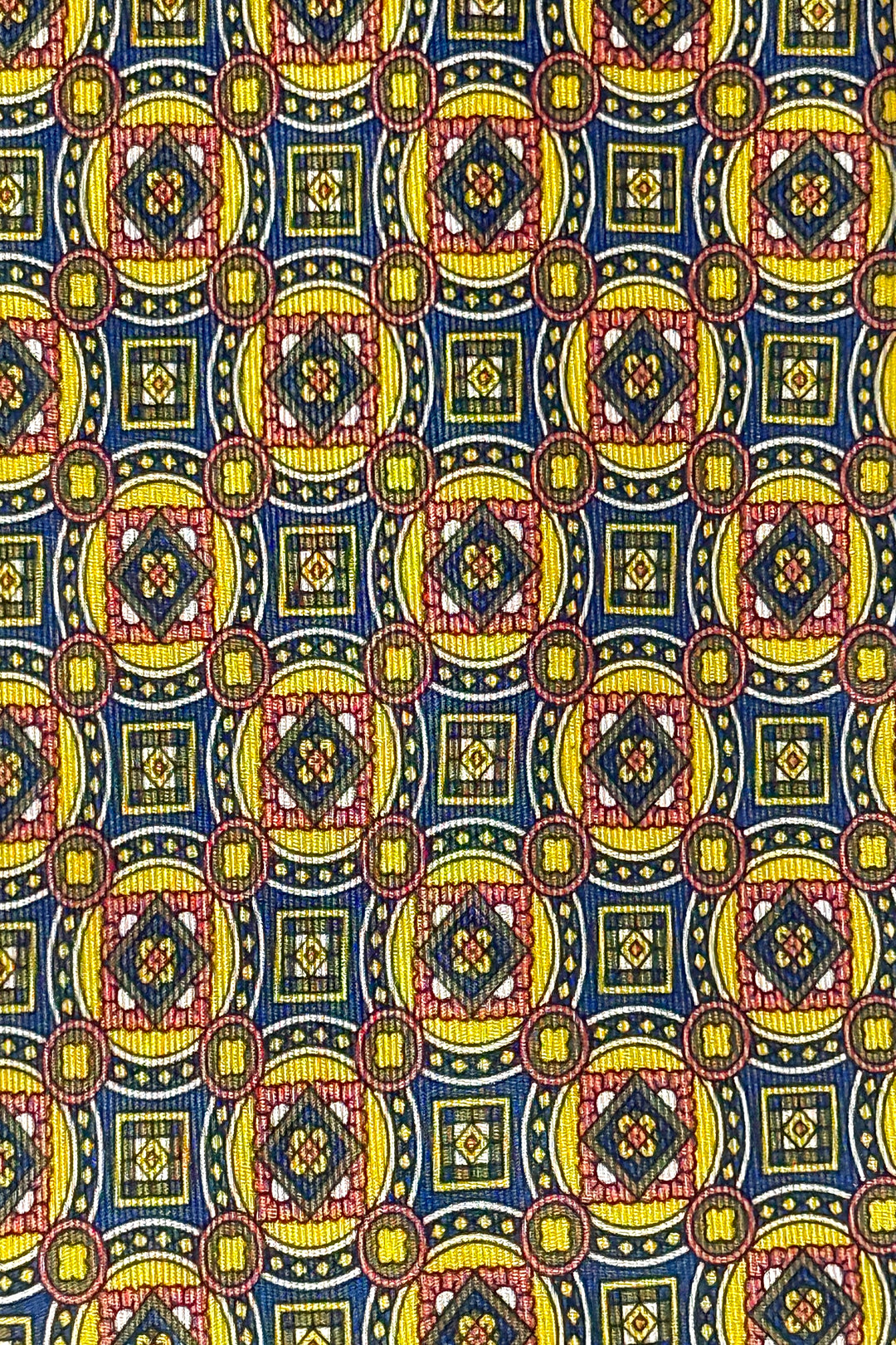 1980’S 100% SETA MADE IN ITALY PRINTED SILK GEOMETRIC NECKTIE