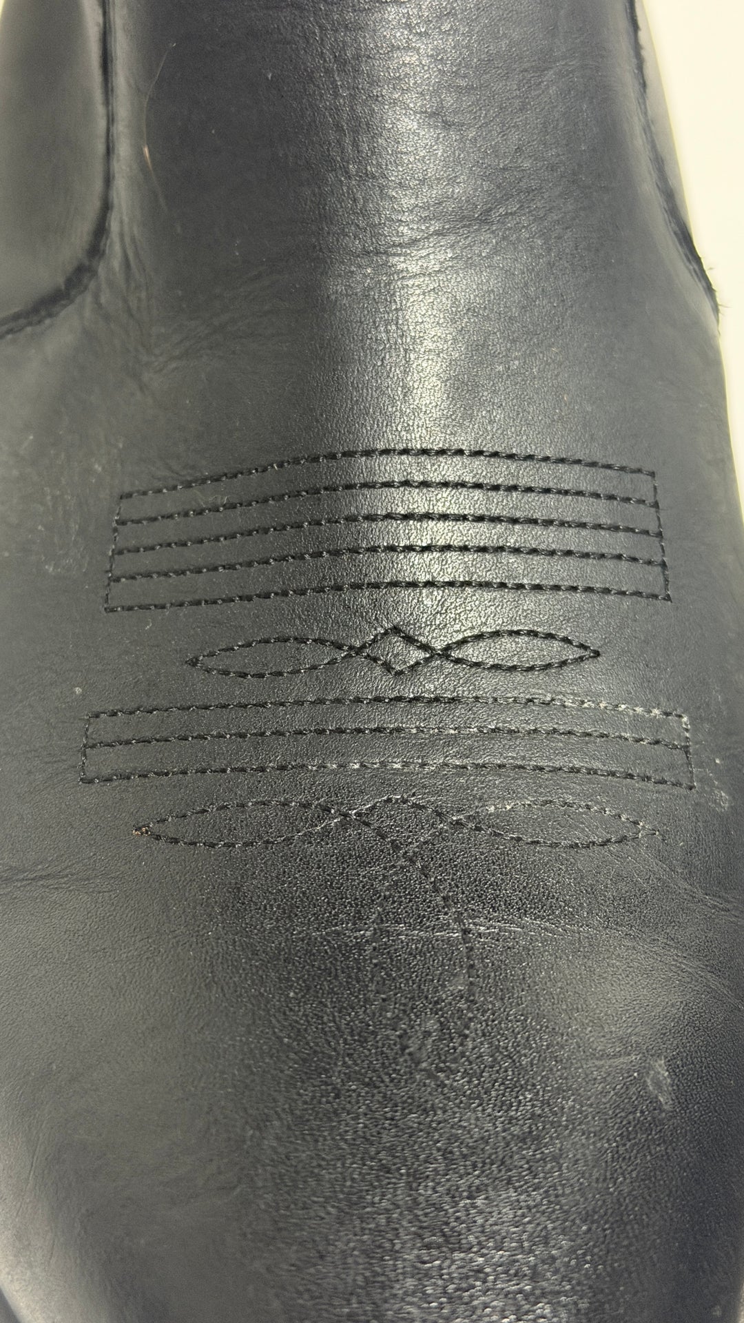 1990’S DURANGO BLACK EMBROIDERED LEATHER SIDE ZIP SLIM ANKLE COWBOY BOOT