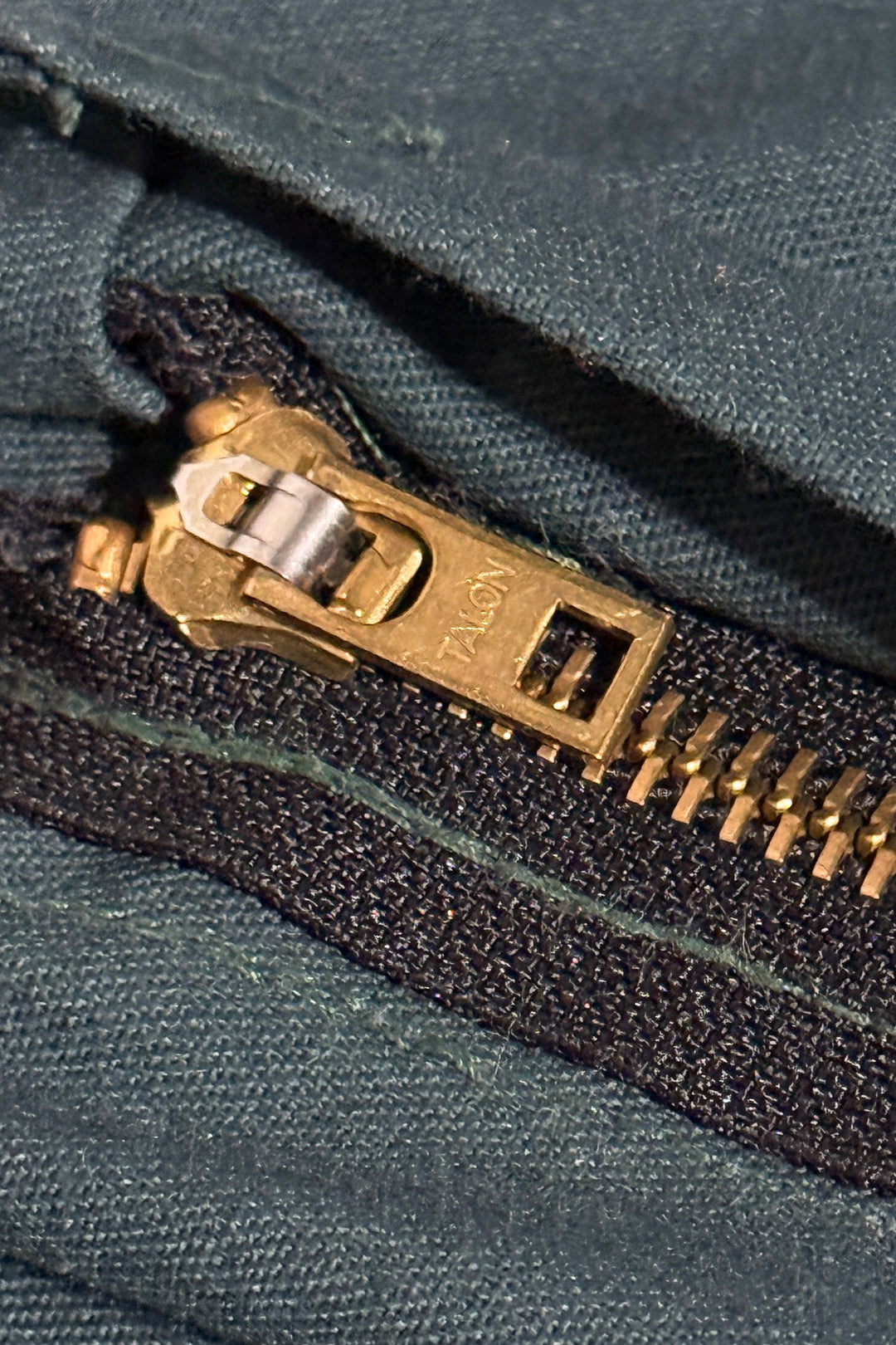 1980’S SEARS ROEBUCKS MADE IN USA TWILL WORKWEAR GREEN COVERALLS X-LARGE