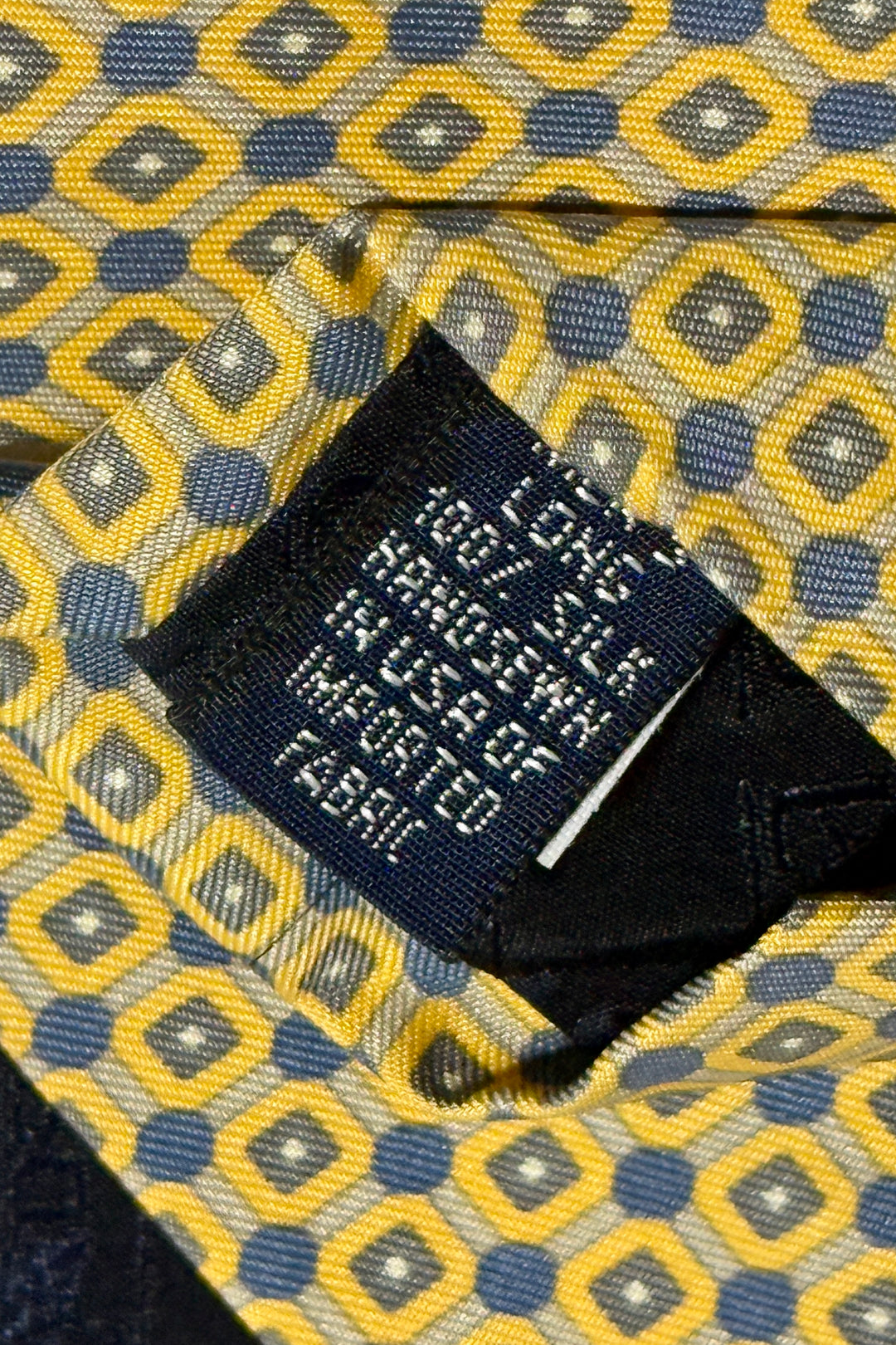 1990’D LANDS’ END MADE IN USA 100% ITALIAN SILK PRINTED NECKTIE