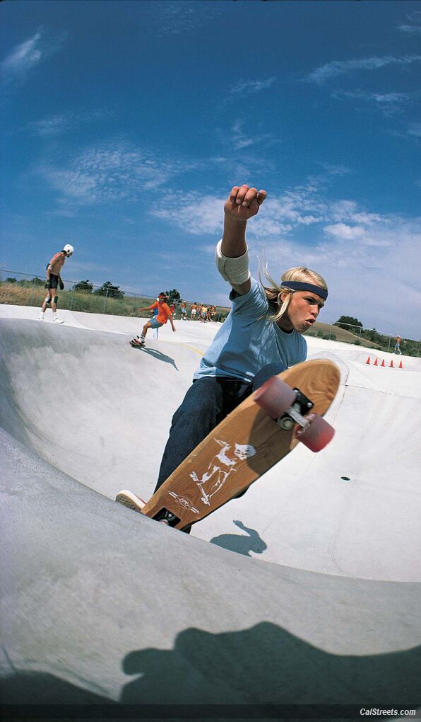 1970’S LEVI’S X SKATEBOARDER MAGAZINE TYPE III HAND EMBROIDERED FOR WARREN BOLSTER DENIM TRUCKER JACKET 42 LARGE
