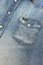 Load image into Gallery viewer, 1990’S WRANGLER MADE IN USA PERFECT WASH WESTERN DENIM PEARL SNAP L/S B.D. SHIRT LARGE
