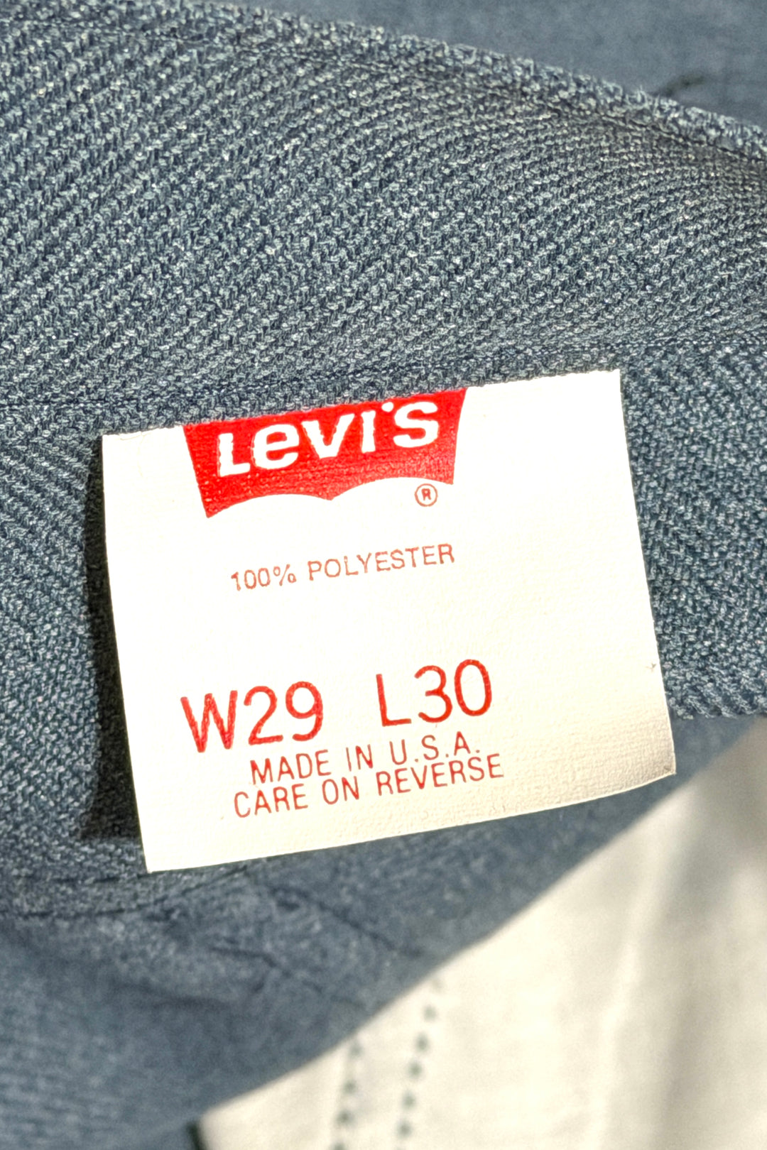 1990’S DEADSTOCK LEVI’S STAPREST 517 MADE IN USA MARLED LIGHT BLUE WESTERN BOOTCUT PANTS 28 X 30