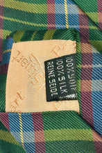 Cargar imagen en el visor de la galería, 1980’S PAUL STUART MADE IN ITALY 100% SILK PLAID HANDMADE TIE
