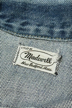 Load image into Gallery viewer, 1950’S MADEWELL MADE IN USA CROPPED SELVEDGE FADED DENIM TRUCKER JACKET SMALL
