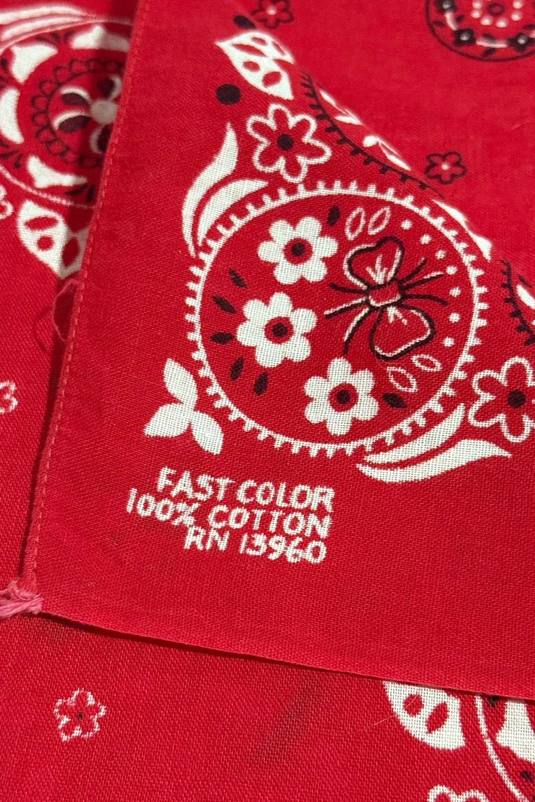 1960’S PARIS MADE IN USA RED SELVEDGE FLORAL PRINT FAST COLOR BANDANA