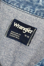 Load image into Gallery viewer, 1990’S WRANGLER MADE IN USA DARK WASH WESTERN DENIM PEARL SNAP L/S B.D. SHIRT X-LARGE
