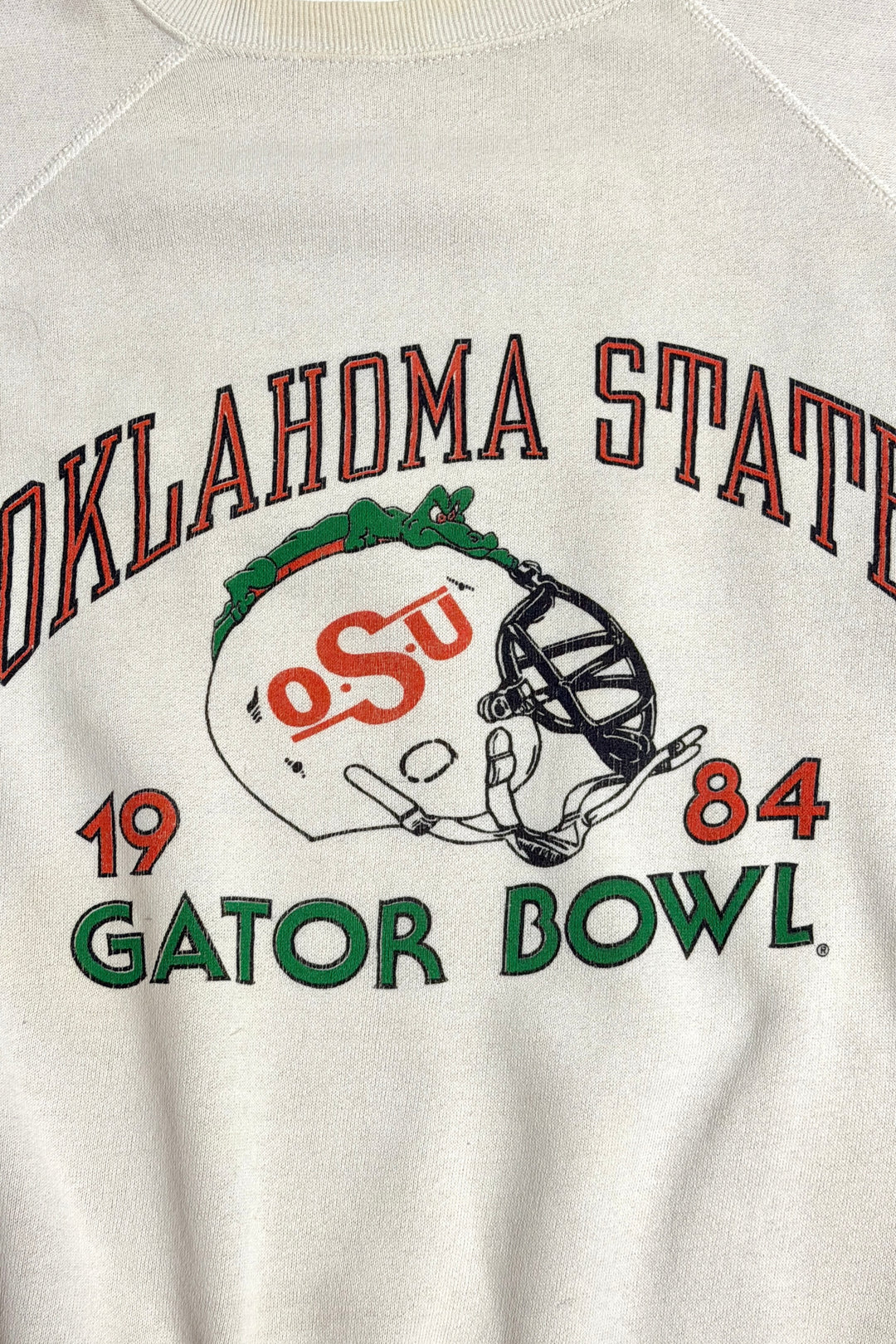 1984 OKLAHOMA STATE GATOR BOWL MADE IN USA CROPPED CREAM CREWNECK SWEATSHIRT X-LARGE