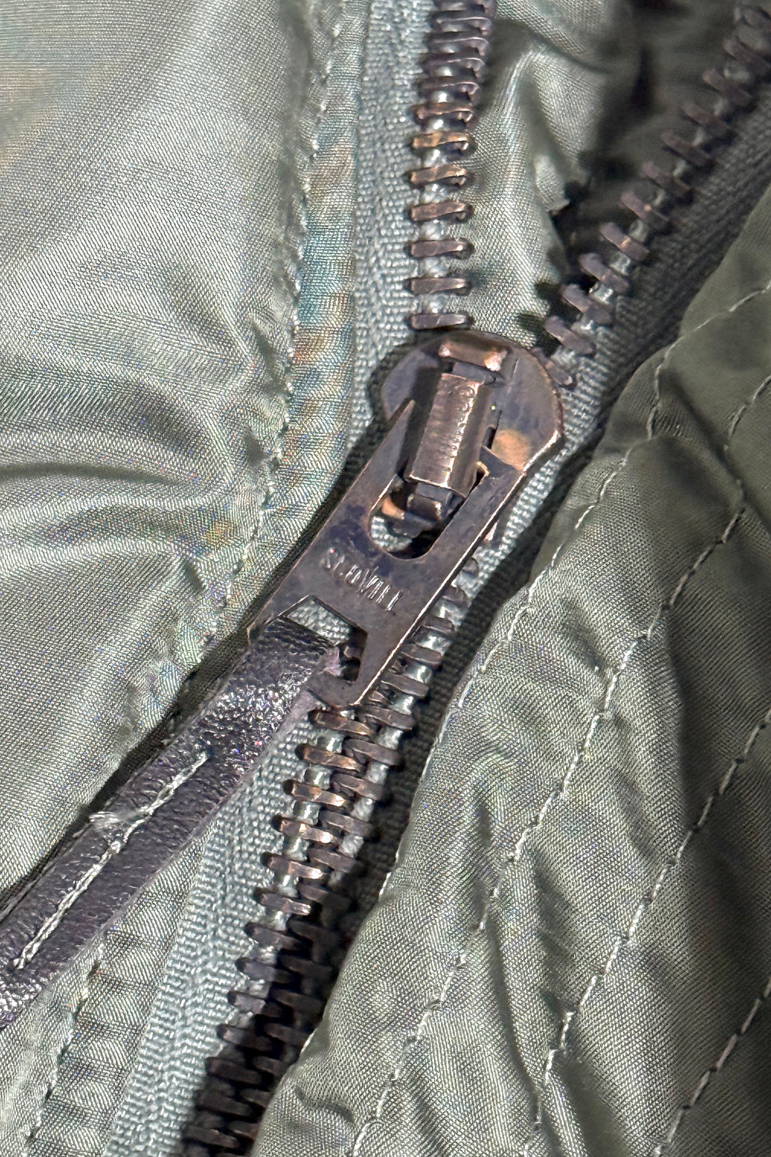 1980’S ALPHA INDUSTRIES MADE IN USA  AIR FORCE N-2B CROPPED PILOTS JACKET MEDIUM