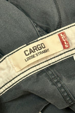 Load image into Gallery viewer, 1990’S LEVI’S WORKWEAR GRAY BAGGY CARGO PANTS 38 X 32
