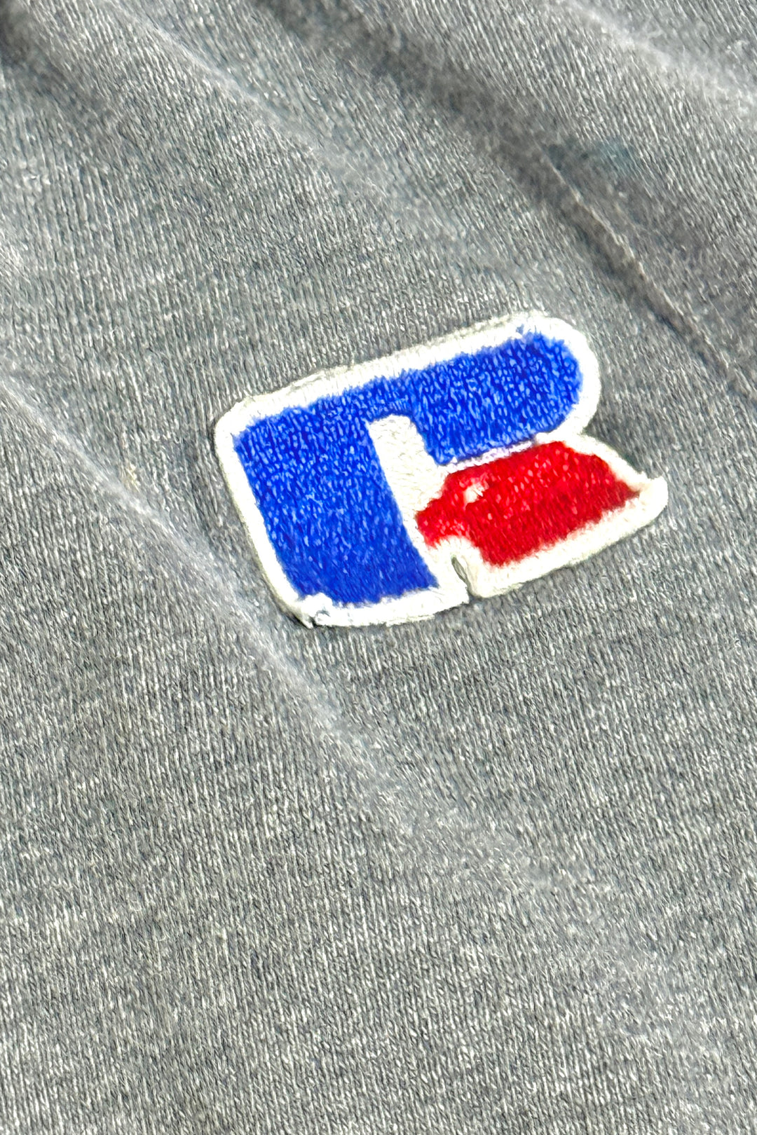 1990’S RUSSELL ATHLETICS MADE IN USA THRASHED & FADED PAINTER 6”SHORTS LARGE