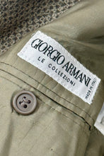 Cargar imagen en el visor de la galería, 1990’S GIORGIO ARMANI MADE IN ITALY WOOL SUIT JACKET 38R
