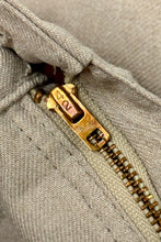 Cargar imagen en el visor de la galería, 1970’S LEE MADE IN USA KHAKI BOOTCUT WESTERN PANTS 32 X 28
