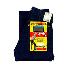 Cargar imagen en el visor de la galería, 1980&#39;S DEADSTOCK WRANGLER 13MWZ MADE IN USA RAW DENIM JEANS 27 X 34
