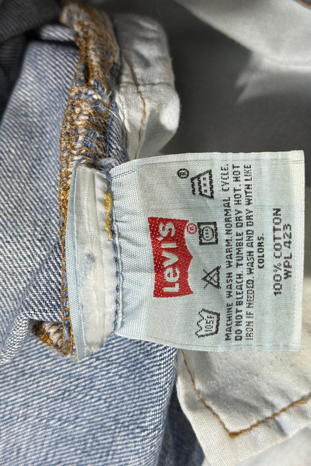 1990’S LEVI’S 501 PERFECT LIGHT WASH DENIM JEANS 32 X 34