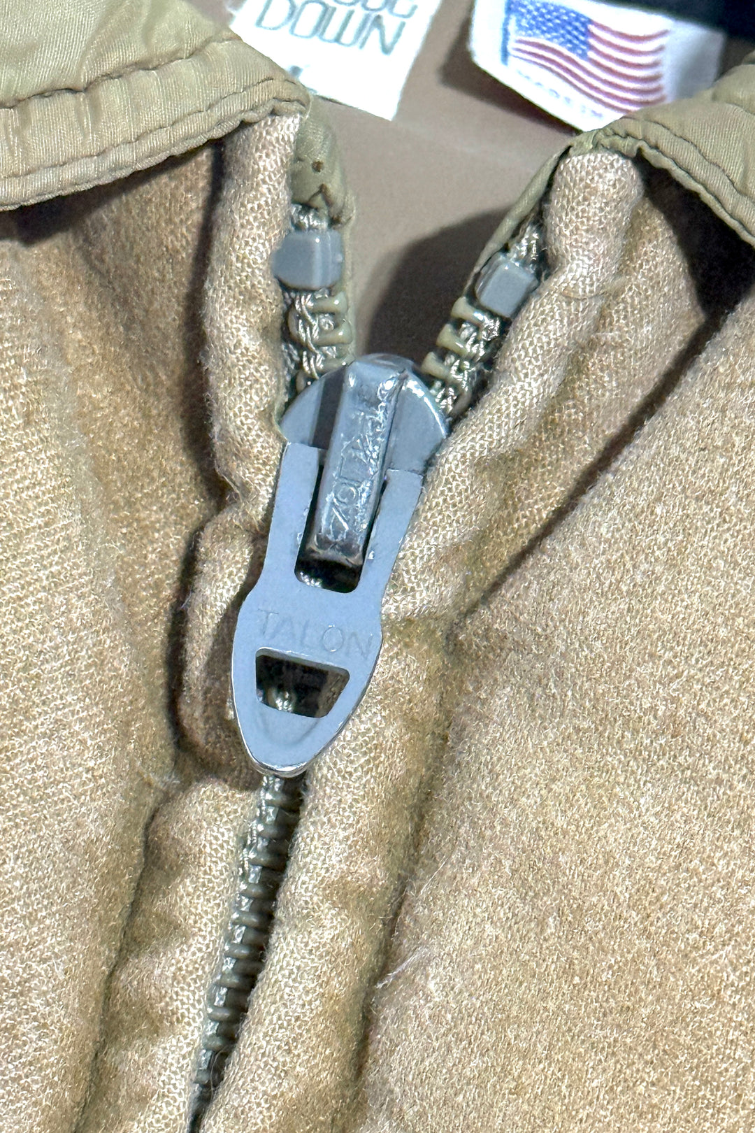 1970’S TEMPCO MADE IN USA CROPPED WESTERN YOKE QUILTED GOOSE DOWN JACKET LARGE