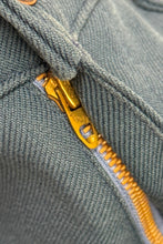 Cargar imagen en el visor de la galería, 1970’S LEVI’S 517 MADE IN USA BLUE BOOTCUT WESTERN PANTS 36 X 28
