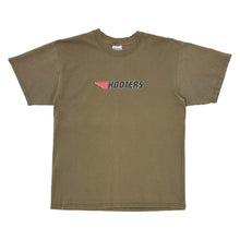 Cargar imagen en el visor de la galería, 2000’S HOOTERS MADE IN USA FADED SKATE LOGO T-SHIRT LARGE
