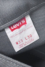 Cargar imagen en el visor de la galería, 1970&#39;S LEVI’S 517 MADE IN USA GREY COWBOY CUT PANTS 32 X 30
