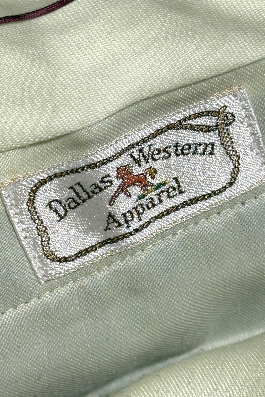 1970’S DALLAS WESTERN APPAREL MADE IN USA GHOST STRIPE BROWN 3 PIECE SUIT 44R