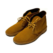 Load image into Gallery viewer, 2000’S CLARKS X CHARLES F STEAD TANNERY SUEDE DESERT BOOT M9.5
