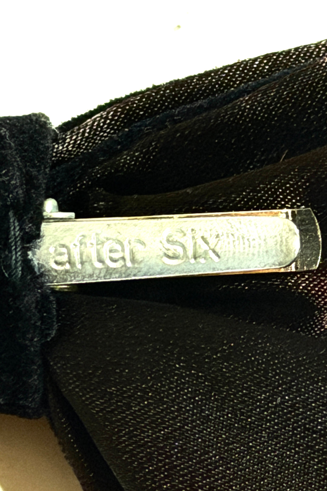 1970’S DEADSTOCK AFTER SIX BLACK CLIP ON VELVET DAGGER BOW TIE