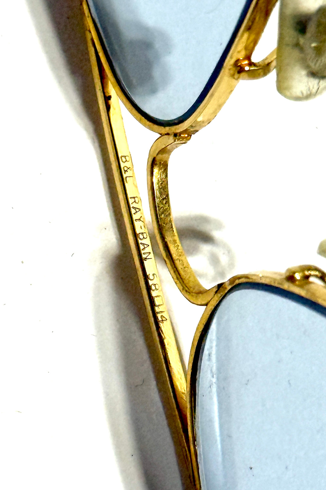 1970’S B&L RAY-BAN MADE IN USA GOLD FRAME BLUE LENSE AVIATOR SUNGLASSES