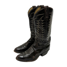 Load image into Gallery viewer, 1970’S TONY LAMA MADE IN USA THRASHED LEATHER COWBOY BOOTS 8
