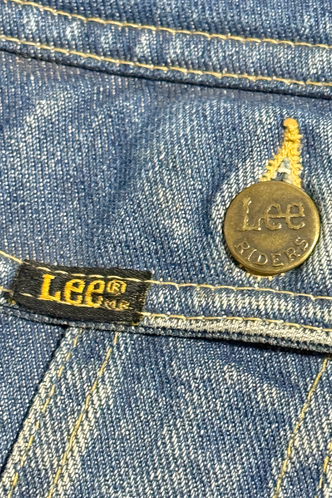 1970’S LEE STORMRIDER UNION MADE IN USA CROPPED CORDUROY COLLAR BLANKET LINED PERFECT WASH WESTERN DENIM TRUCKER JACKET X-LARGE