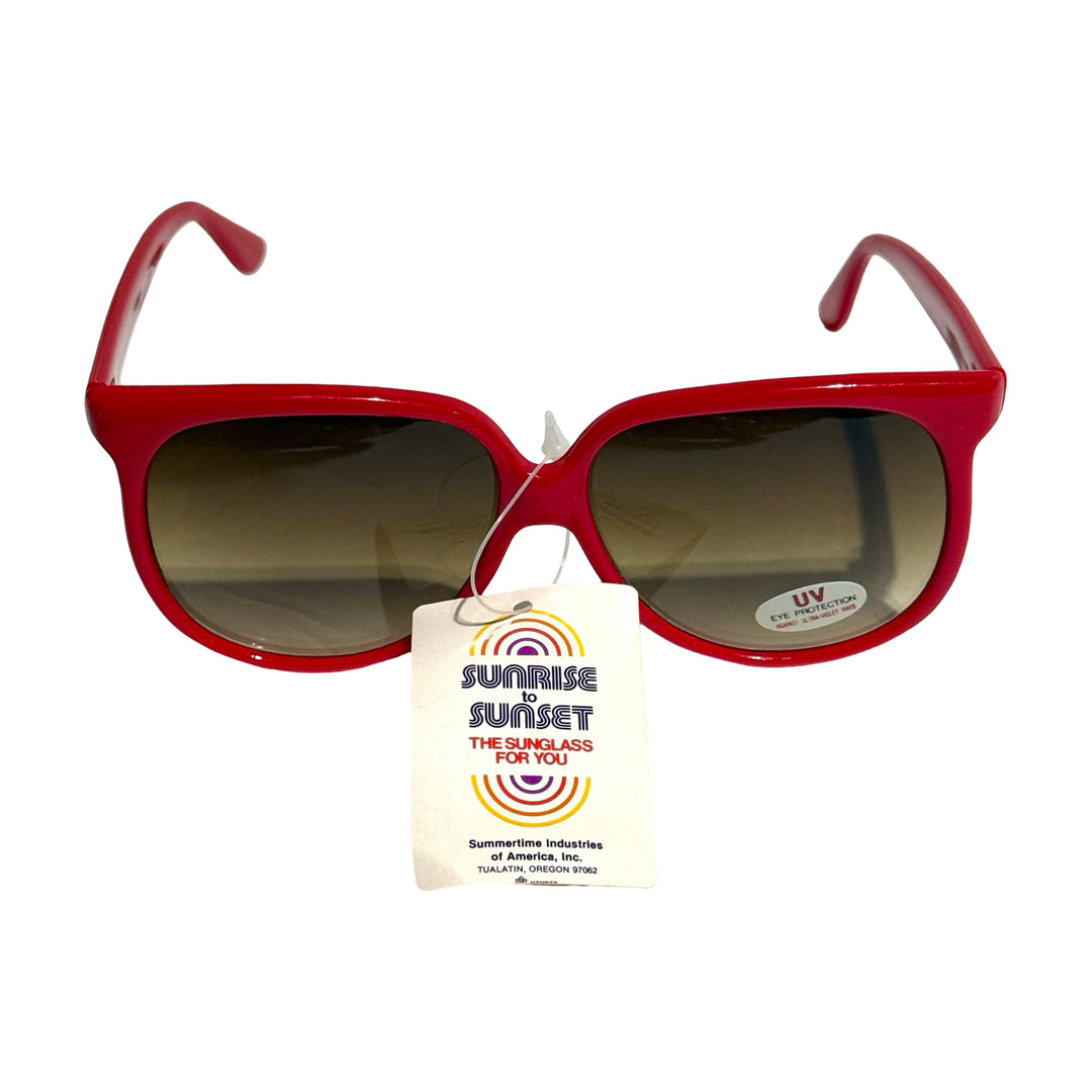 1980’S DEADSTOCK SUNRISE TO SUNSET MADE IN USA OVERSIZED RED FRAME SMOKE GRADIENT LENSE SUNGLASSES