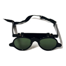 Load image into Gallery viewer, 1950’S BLACK FLIP UP LENS SUNGLASSES
