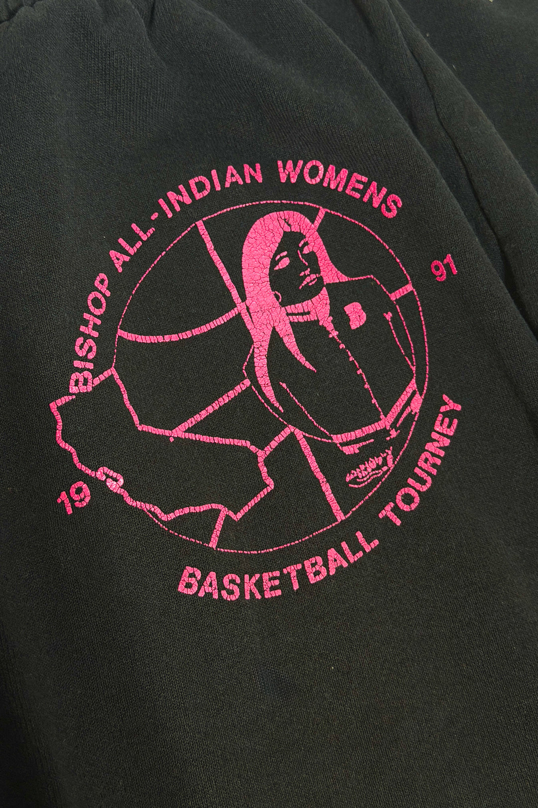 1990’S ALL INDIAN WOMEN’S BASKETBALL MADE IN USA THRASHED &amp; FADED BLACK FLEECE SWEATPANTS MEDIUM