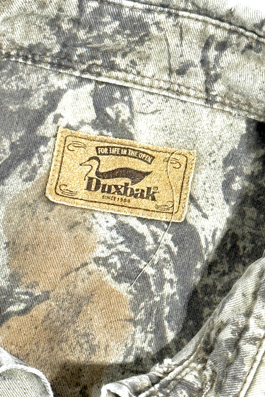 1990’S DUXBAK MADE IN USA HUNTING CAMO TWILL L/S B.D. SHIRT X-LARGE