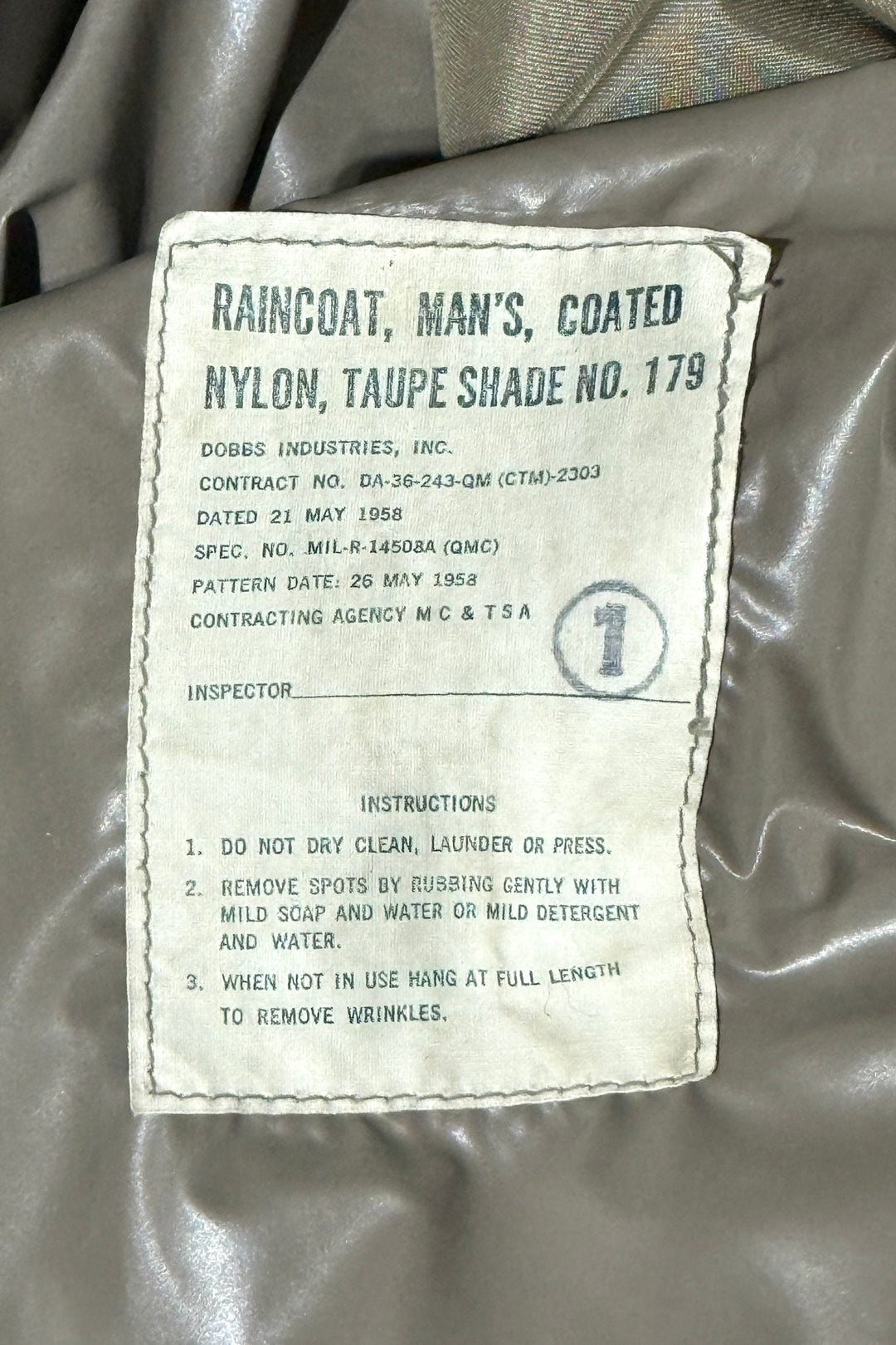 1950’S US ARMY MADE IN USA TAUPE WATERPROOF RAINCOAT TRENCH COAT LARGE