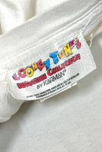 Cargar imagen en el visor de la galería, 1990’S KARMAN X LOONEY TUNES MADE IN USA SINGLE STITCH S/S T-SHIRT MEDIUM
