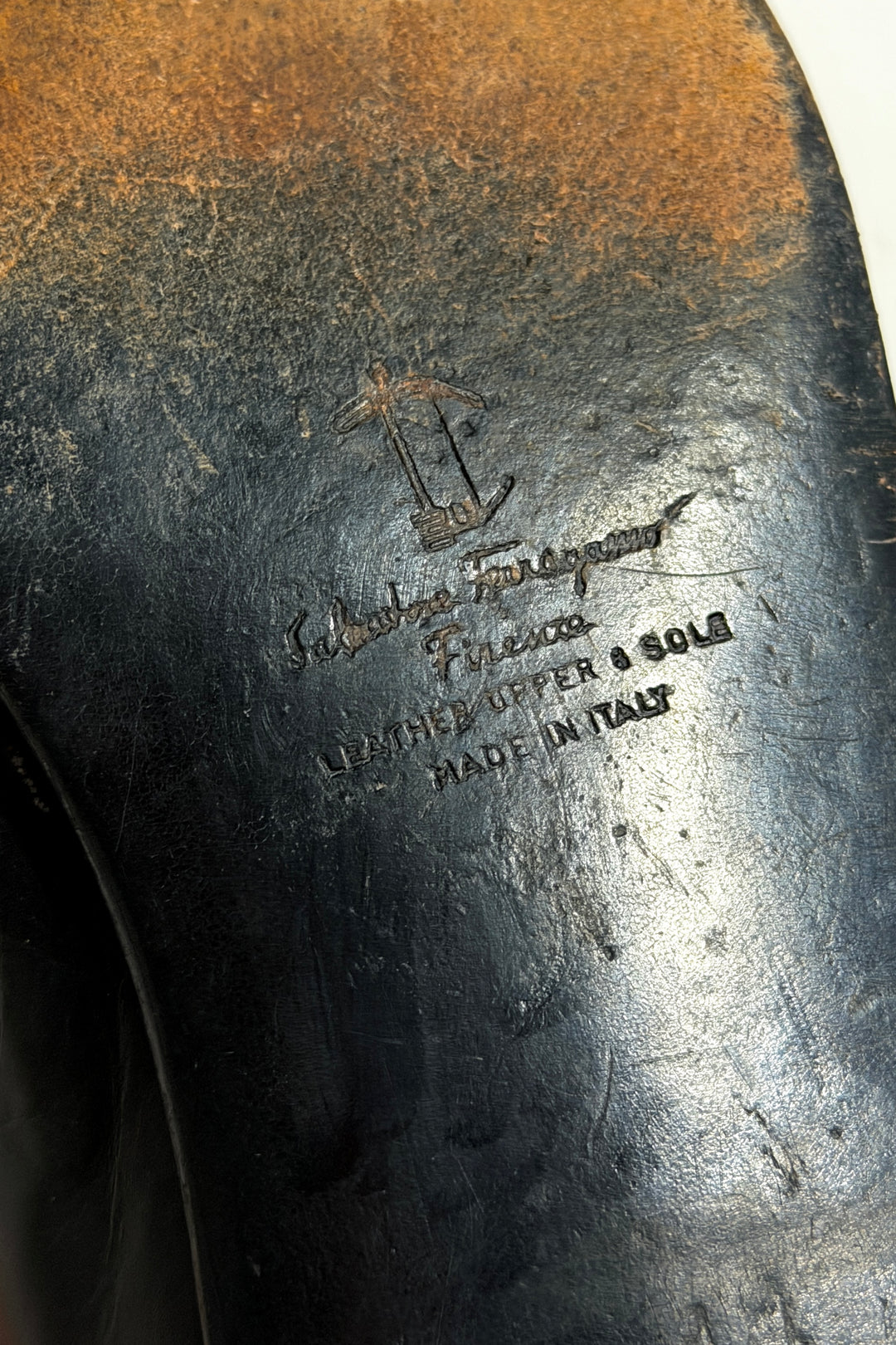 1970’S SALVATORE FERRAGAMO FIRENZE MADE IN ITALY PATENT LEATHER CONTRAST TUXEDO SHOES 11