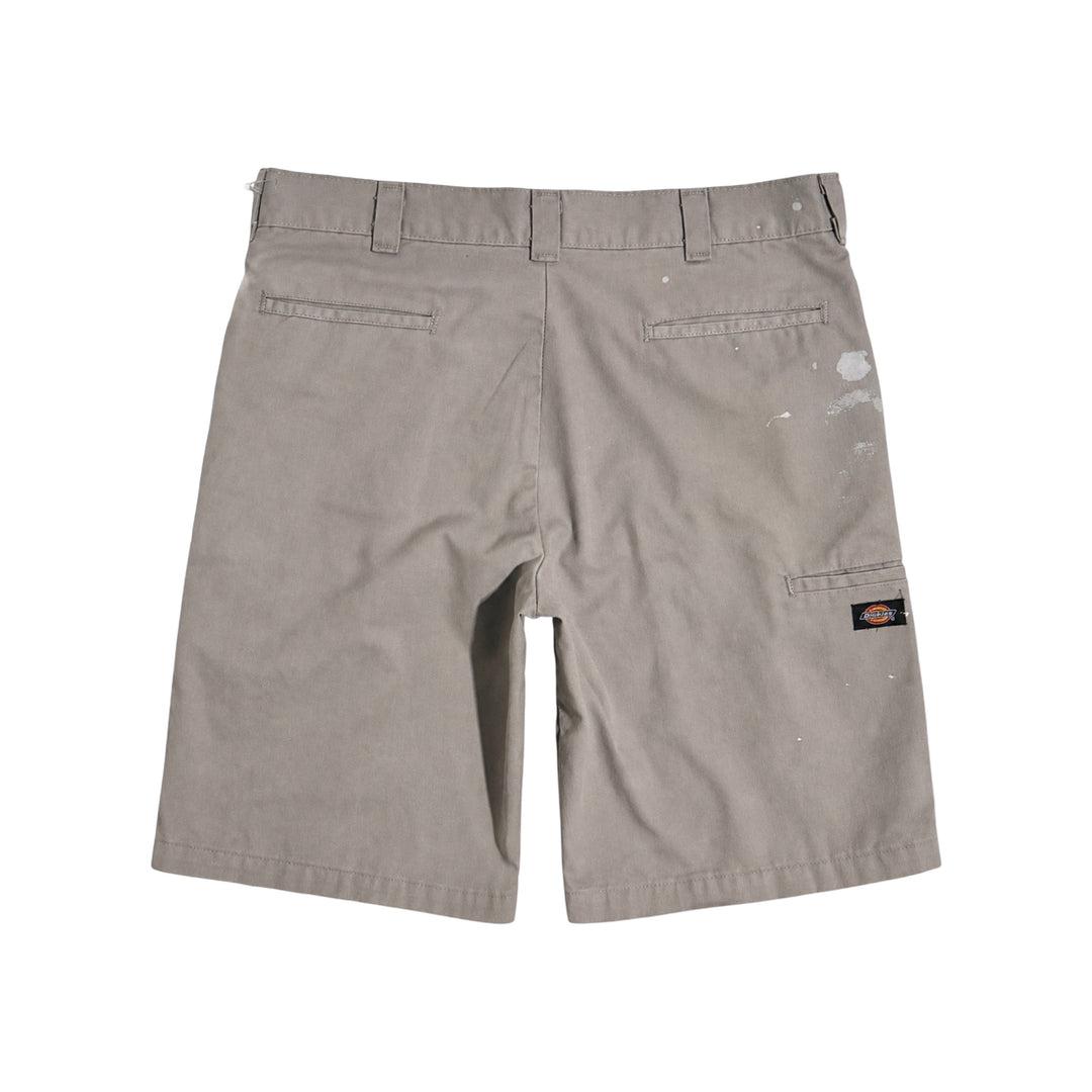 1990’S DICKIES FADED & THRASHED STONE GREY TWILL 10” WORKWEAR SHORTS 36