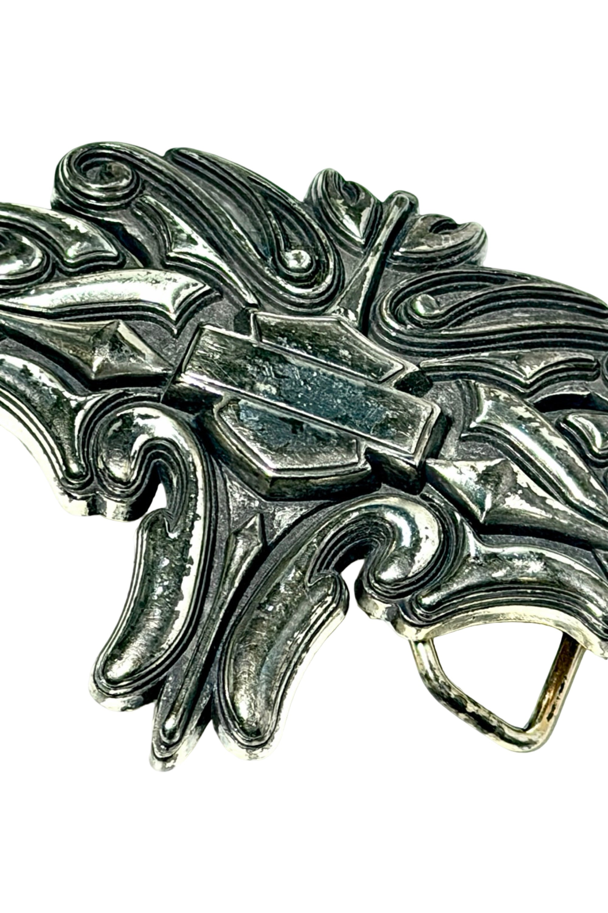 Harley-Davidson belt buckle, back view showing buckle hardware