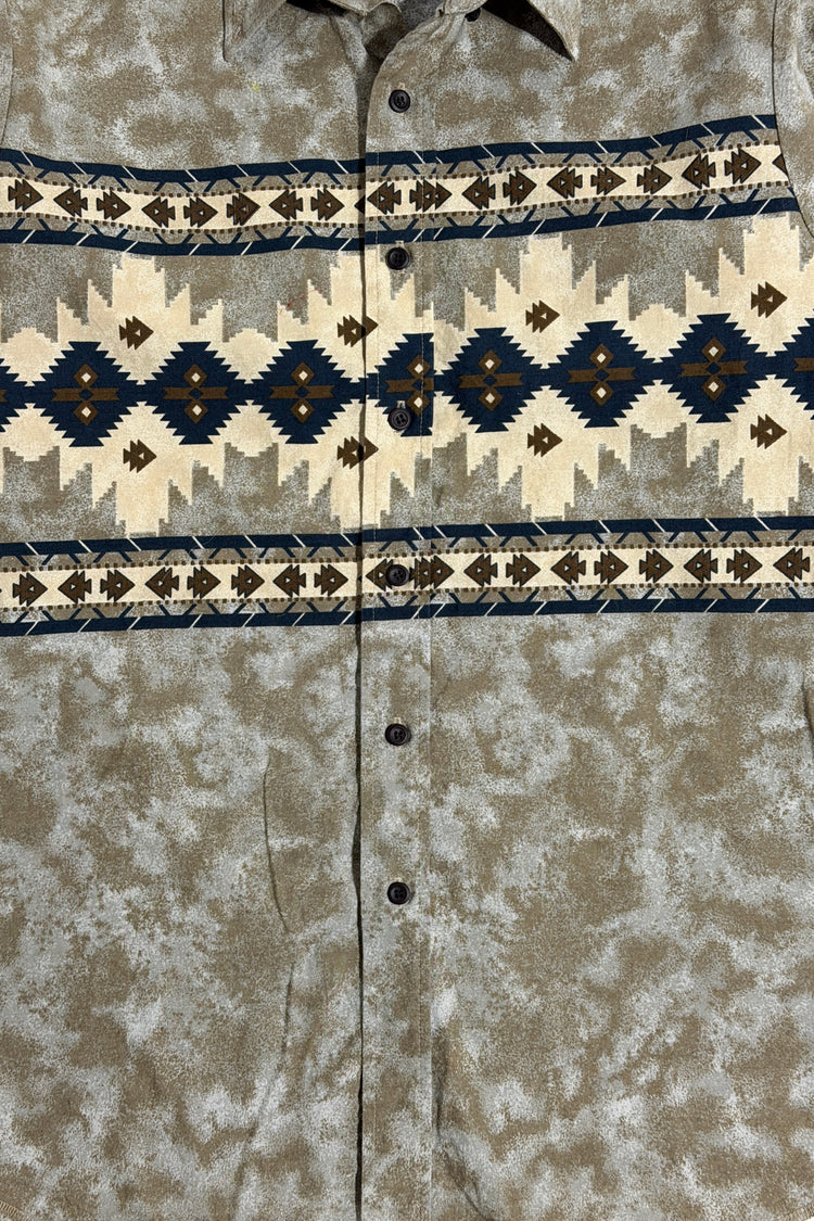 Brooks & Dunn shirt front detail