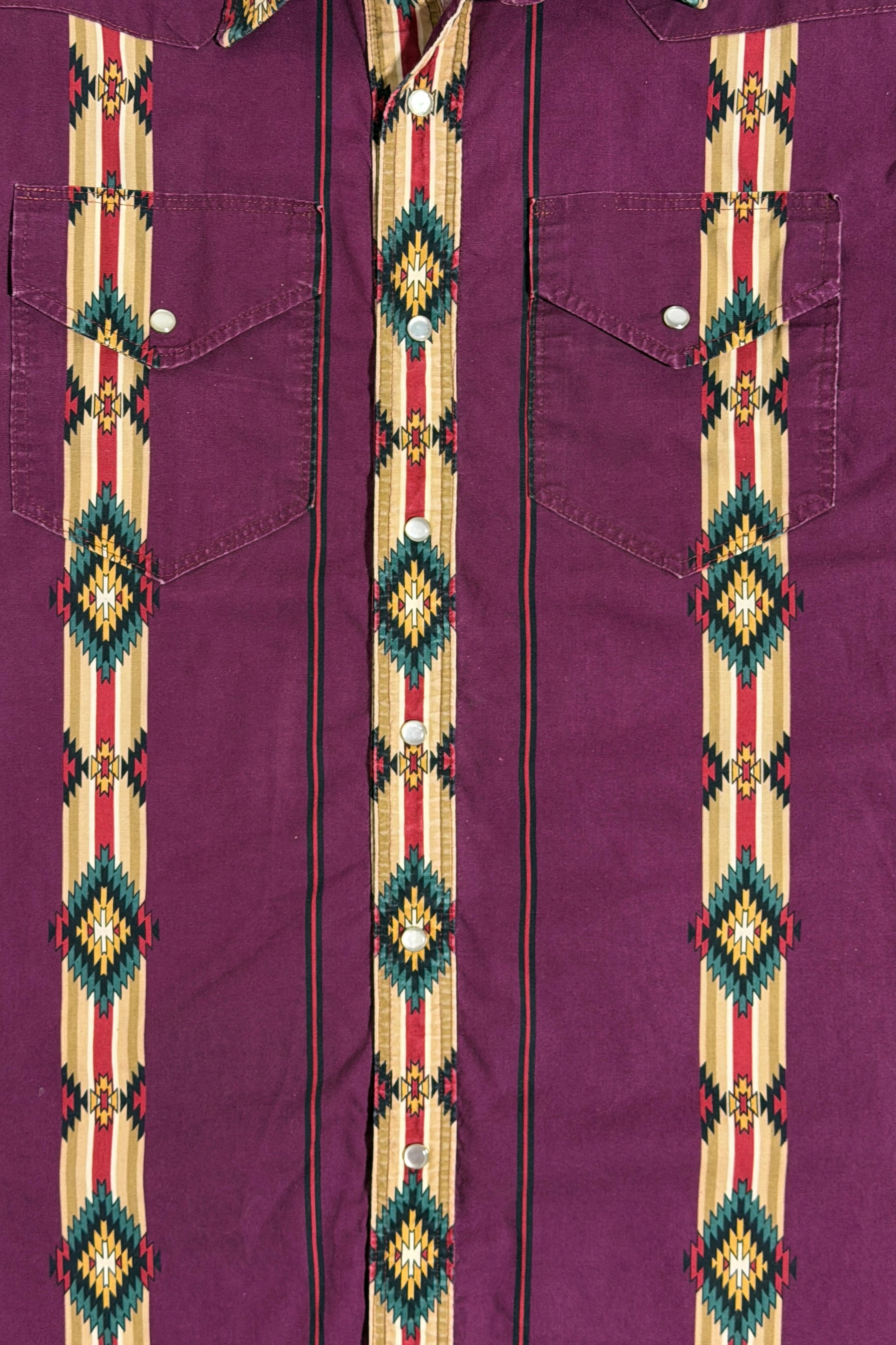 Southwestern stripe insert detail